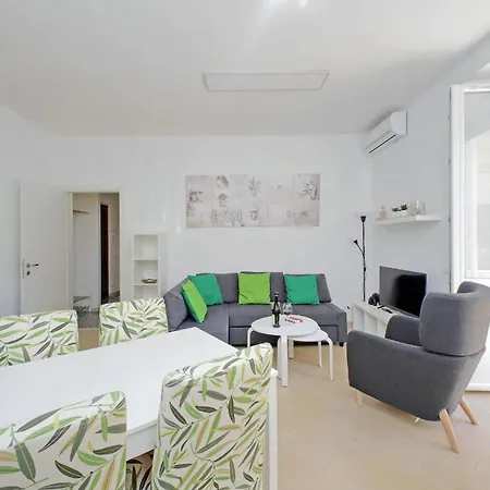 Apartmán Livorno By Halldis *