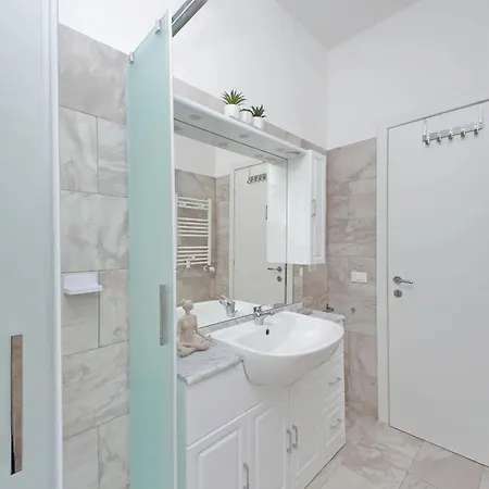 Livorno By Halldis Apartament Rzym